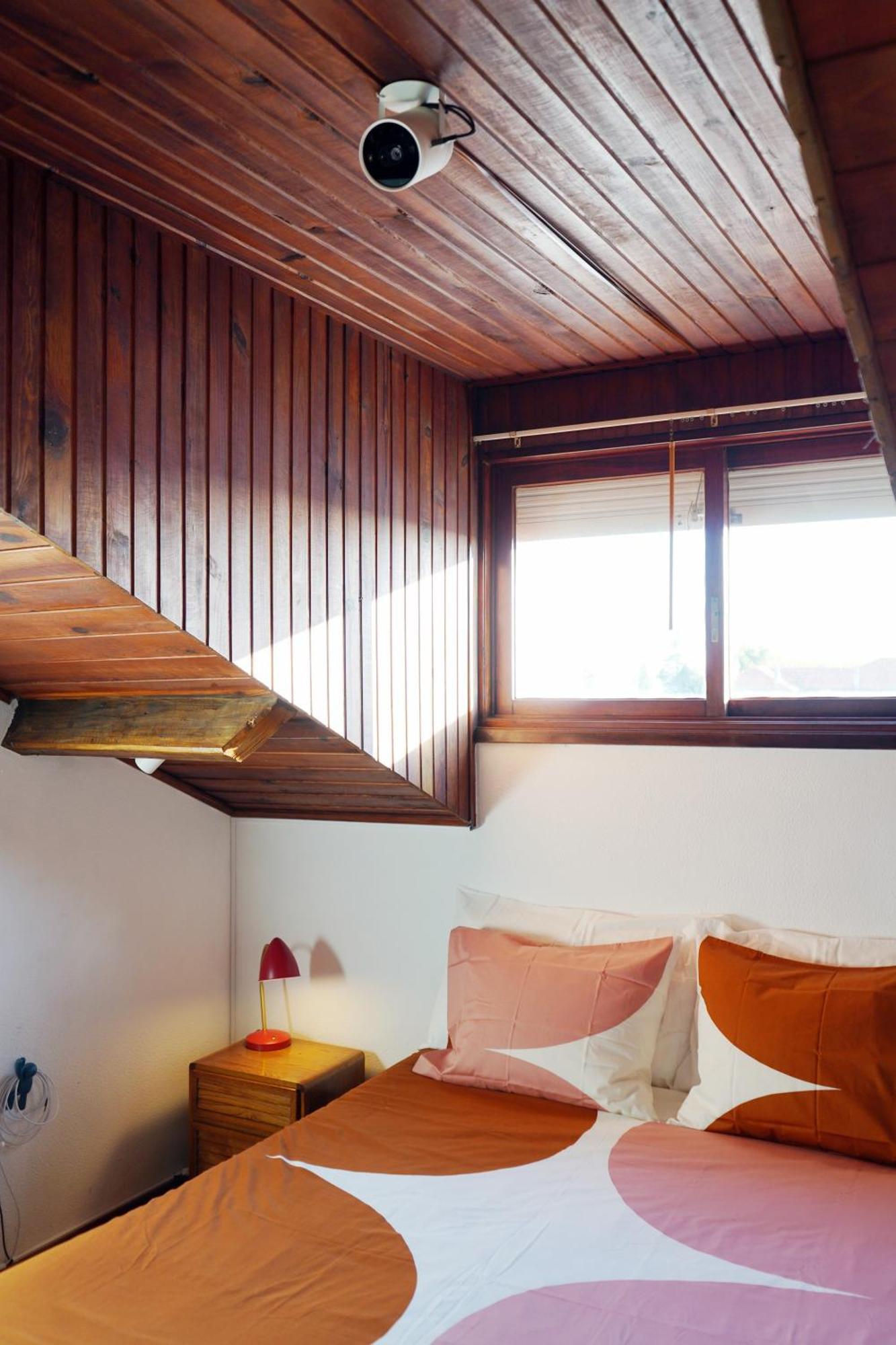 Vic Aveiro Arts House Hotel Bagian luar foto
